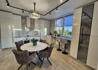 Продам 2-комнатную квартиру, 75 м2, Калининград, Центральный район, Советский проспект, 132