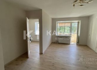 Продажа 2-комнатной квартиры, 42 м2, Полевской, улица Карла Маркса, 9А