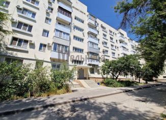 Продам 2-ком. квартиру, 45.4 м2, Волгоград, улица Маршала Ерёменко, 98