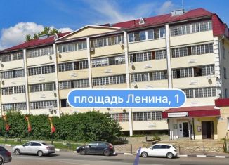 Продам 1-комнатную квартиру, 35.8 м2, Калужская область, площадь Ленина, 1
