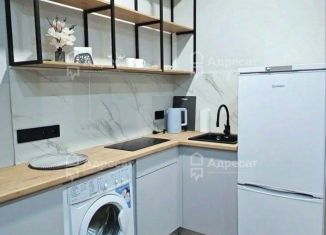 Продаю 1-ком. квартиру, 15 м2, Волгоград, Ворошиловский район, улица Канунникова, 11