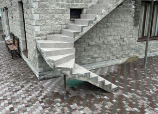 Сдается в аренду дом, 220 м2, Северная Осетия, село Лац, 41А