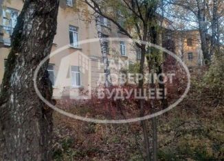 Продам 2-комнатную квартиру, 51.2 м2, Березники, Советский проспект, 21