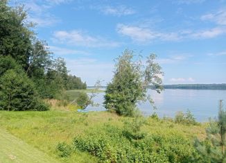 Продам участок, 159700 сот., село Карамышево