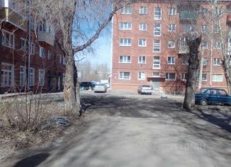 Продам 1-ком. квартиру, 30 м2, Омск, улица 22-го Партсъезда, 1, Центральный округ