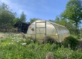 Продам земельный участок, 18 сот., Новгородская область