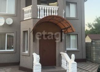 Продаю дом, 200 м2, Белгород, Бассейная улица, 8