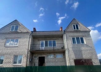 Продаю дом, 272.2 м2, Унеча, улица С. Смитт