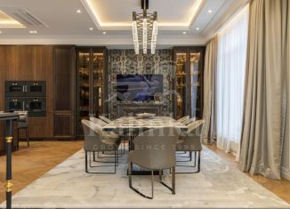 Продам дом, 1100 м2, Московская область