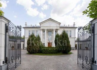 Продаю дом, 980 м2, деревня Поздняково