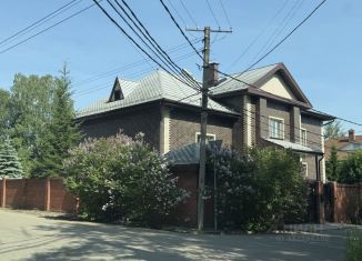 Продаю коттедж, 560 м2, посёлок Молодёжный, улица Угарова, 1