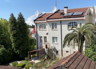 Продаю дом, 435 м2, Краснодарский край, улица Пирогова, 46/1