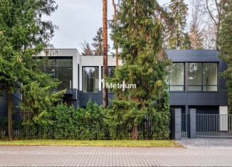 Продажа коттеджа, 1050 м2, Московская область