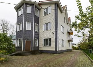 Продается дом, 709.3 м2, Ленинградская область, 3-я линия, 1