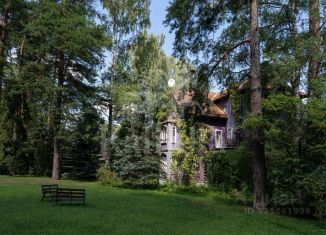 Продаю дом, 450 м2, Московская область