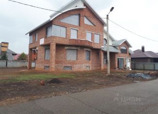 Продается коттедж, 650 м2, Оренбургская область, 2-й Ромашковый проезд, 1
