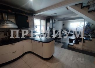 Продается дом, 200 м2, Самарская область, улица Чекистов, 132А