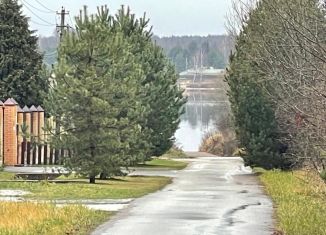 Дом на продажу, 400 м2, деревня Плоски, Солнечная улица, 1