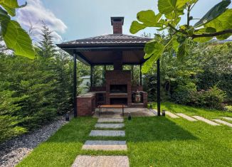 Сдам в аренду дом, 400 м2, Краснодар, Елецкая улица, 16