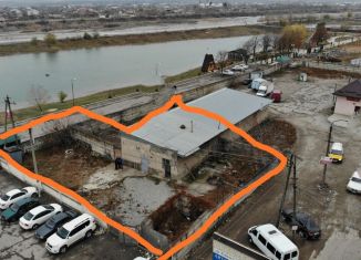 Гараж на продажу, 500 м2, Баксан, проспект Ленина, 1А