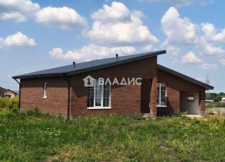 Продаю дом, 140 м2, Белгородская область, улица Генерала Василия Крюченкина, 1