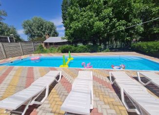 Сдам в аренду дом, 400 м2, Адыгея