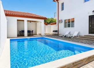 Сдам в аренду дом, 70 м2, Краснодарский край, улица Прокопца, 17