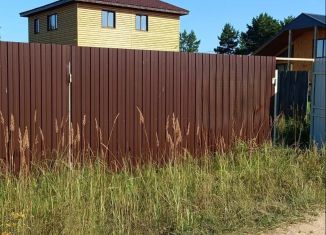 Продаю земельный участок, 6 сот., село Дворцы, Церковная улица, 32
