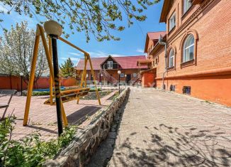 Сдается в аренду дом, 560 м2, Обь, улица Дорожников, 23