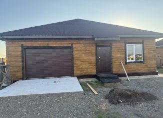 Продам дом, 136 м2, село Калинино, улица Надежды, 32