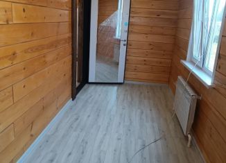 Продаю дом, 120 м2, поселок городского типа Емельяново, 2-я Полярная улица, 5