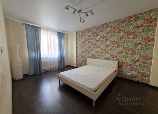Продажа 2-ком. квартиры, 65 м2, Химки, Совхозная улица, 13