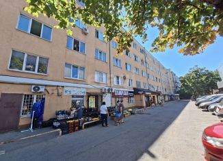 Продаю комнату, 13.3 м2, Ставропольский край, проспект Юности, 24
