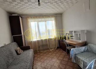 Продаю комнату, 12.7 м2, Ревда, улица Карла Либкнехта, 33
