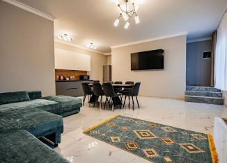 Сдам комнату, 80 м2, Дагестан, улица Шеболдаева, 45Д