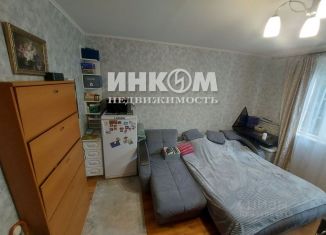 Продаю комнату, 98.5 м2, Москва, улица Маршала Катукова, 14к1, метро Щукинская