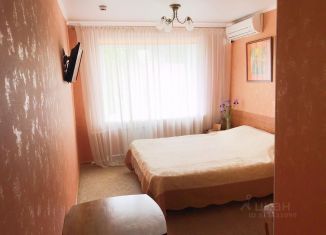 Сдаю в аренду комнату, 16 м2, Таганрог, улица Ленина, 212Б
