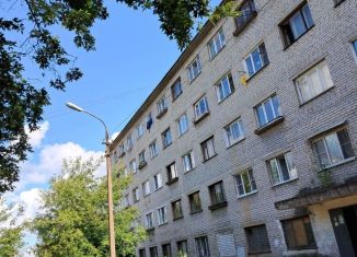 Продажа комнаты, 13.3 м2, Тверь, проспект Победы, 57