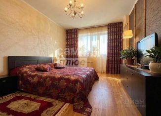 Продаю 3-ком. квартиру, 101 м2, Московская область, улица Степана Степанова, 6