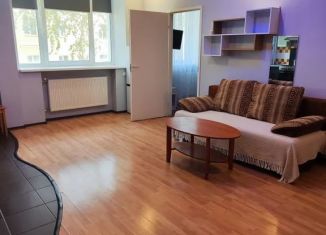 Сдаю в аренду 2-комнатную квартиру, 45 м2, Мурманск, улица Самойловой, 6