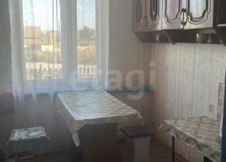 Продаю трехкомнатную квартиру, 47.7 м2, Астраханская область, Школьная улица, 9А