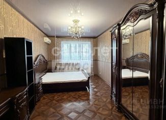 Продается 3-комнатная квартира, 111.2 м2, Курская область, улица Карла Либкнехта, 16А