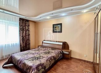 Продается трехкомнатная квартира, 106.7 м2, Старый Оскол, микрорайон Степной, 9