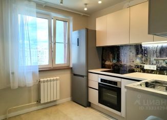 Сдам трехкомнатную квартиру, 73 м2, Москва, Кантемировская улица, 5к4, станция Царицыно