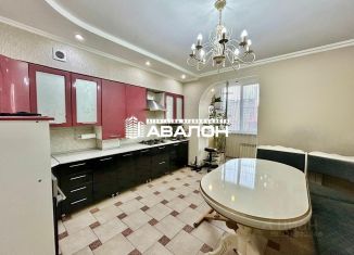 Продажа 2-комнатной квартиры, 72.2 м2, Ессентуки, улица Шмидта, 72