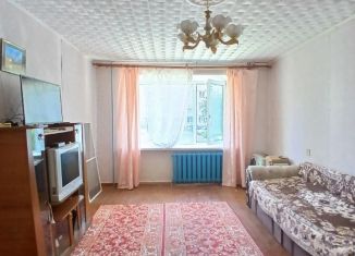 Продам 2-комнатную квартиру, 49.8 м2, Карелия, улица Строителей, 12
