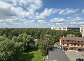 Продаю двухкомнатную квартиру, 56 м2, Челябинск, улица Богдана Хмельницкого, 30