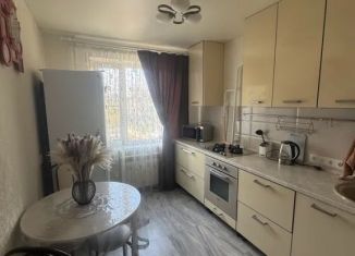 Сдается двухкомнатная квартира, 52 м2, Владимир, проспект Строителей, 2А, Октябрьский район