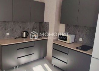 Сдаю в аренду однокомнатную квартиру, 36 м2, Старый Оскол, микрорайон Степной, 33Д