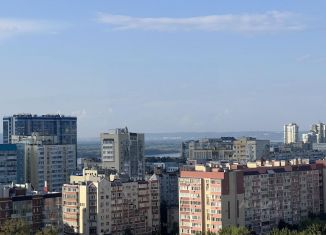 Продаю однокомнатную квартиру, 58 м2, Самара, улица Буянова, 120